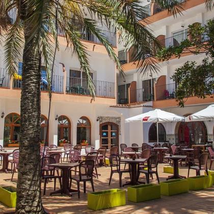 Large offre gastronomique à l'Hotel Comarruga Platja